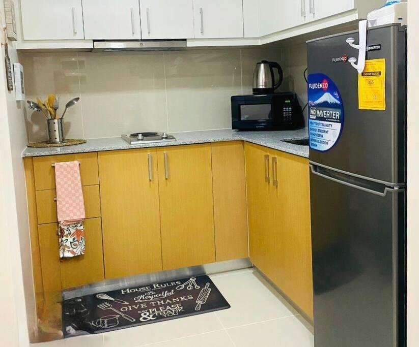 Cosy Executive 1 Bedroom Uptown Parksuites Ultra Fast Internet Манила Экстерьер фото